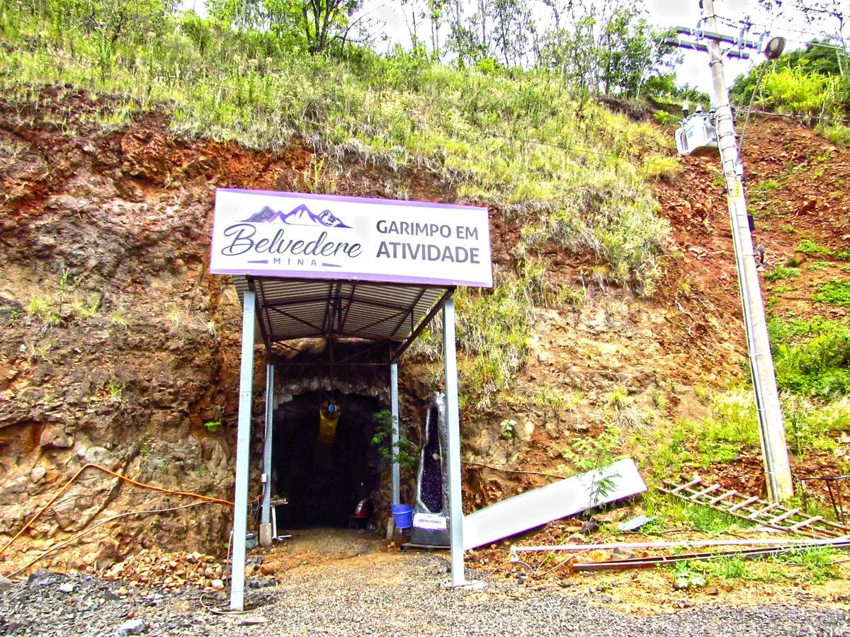 Hotel E Restaurante Belvedere Mina Ametista do Sul エクステリア 写真